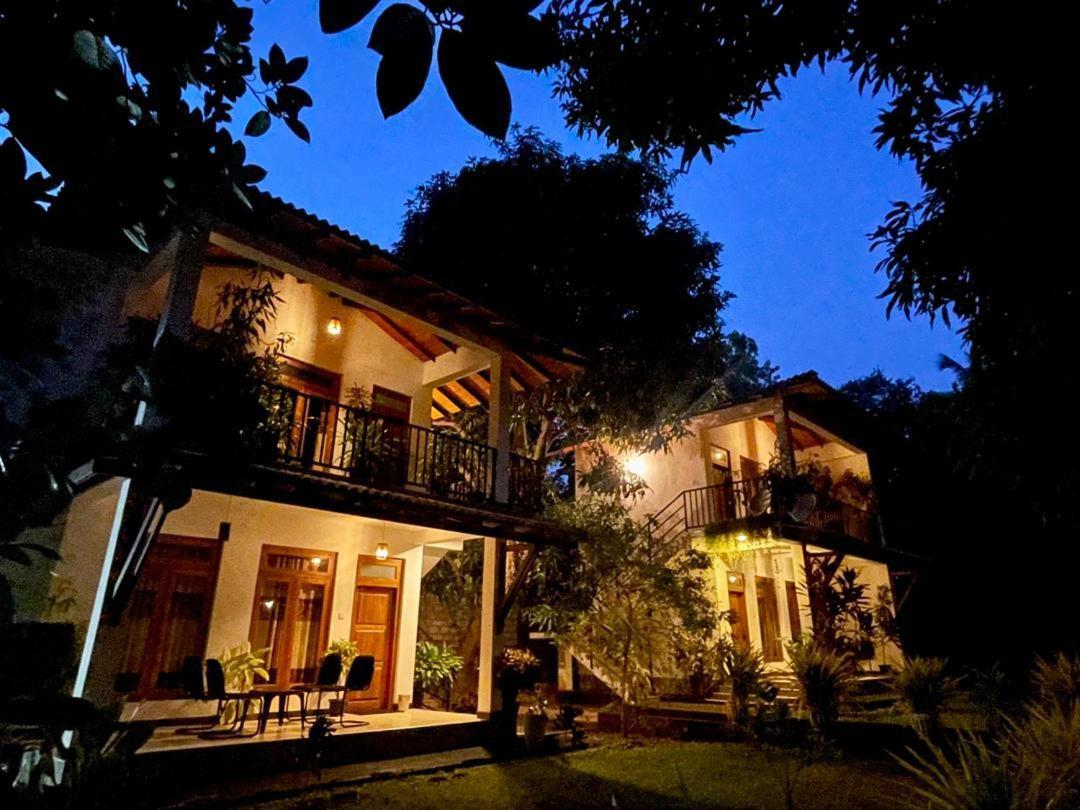 Kithmi Resort Polonnaruwa Buitenkant foto