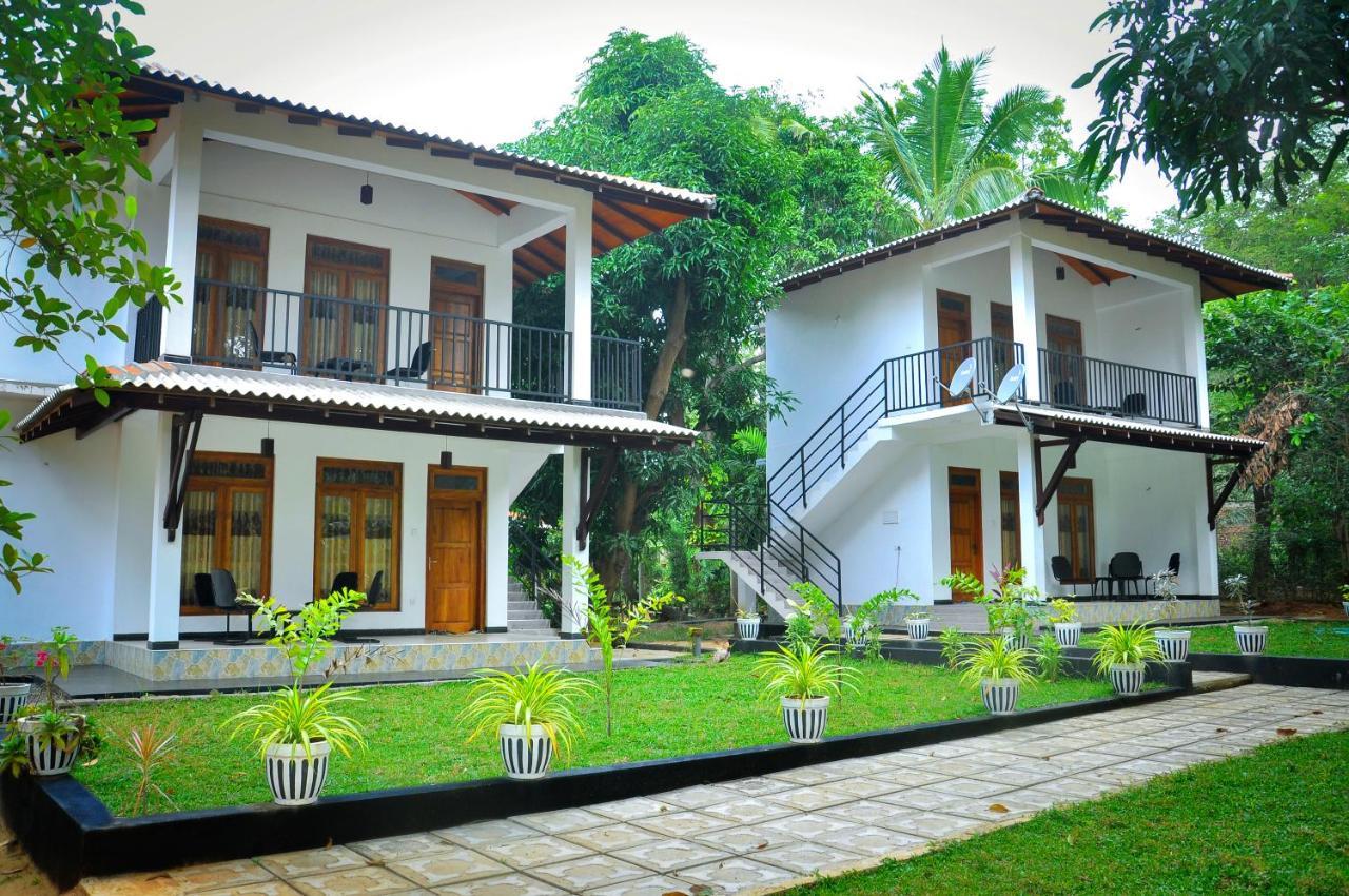 Kithmi Resort Polonnaruwa Buitenkant foto