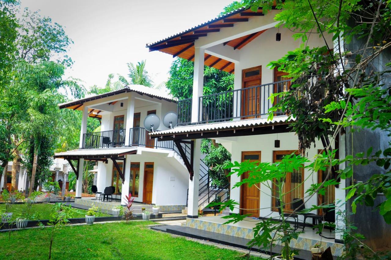 Kithmi Resort Polonnaruwa Buitenkant foto